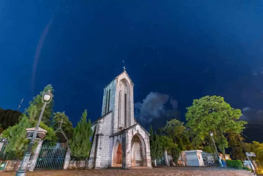 trải nghiệm xe Sapa Group Bus