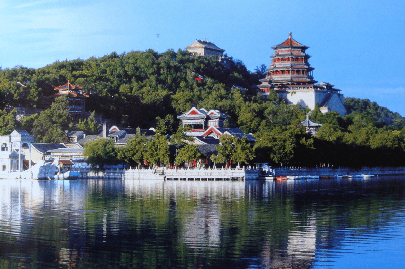 cung dien mua he